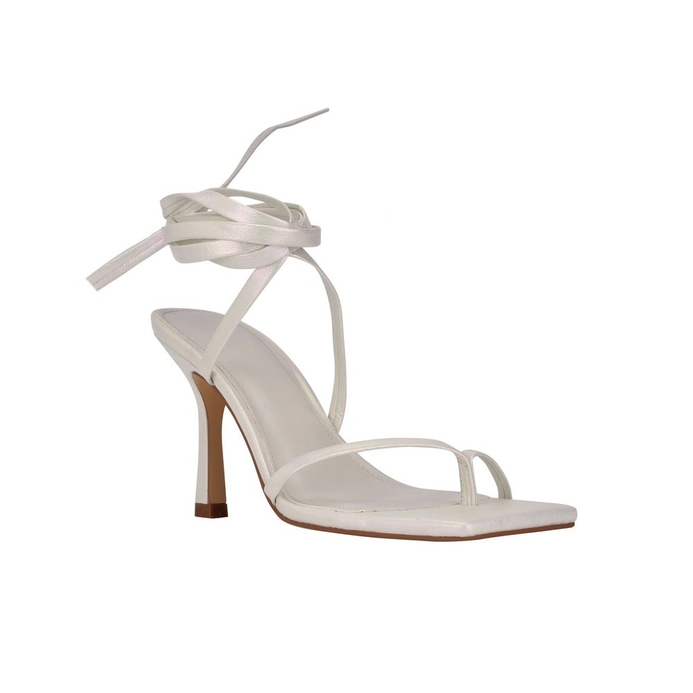 Marc Fisher LTD Dominic Ankle Strap Sandal in Silver Size 9